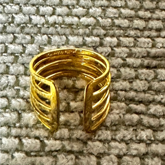 Stella & Dot Maylee Adjustable Waved Ring - Picture 4 of 4